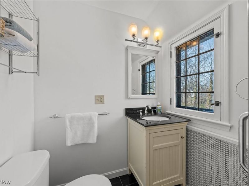 20789 Shaker Boulevard, Shaker Heights, OH 44122 Photo 30