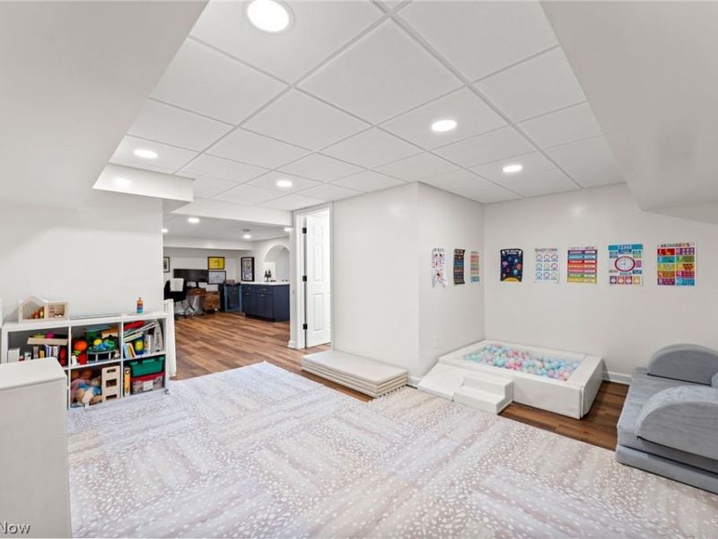 20789 Shaker Boulevard, Shaker Heights, OH 44122 Photo 41