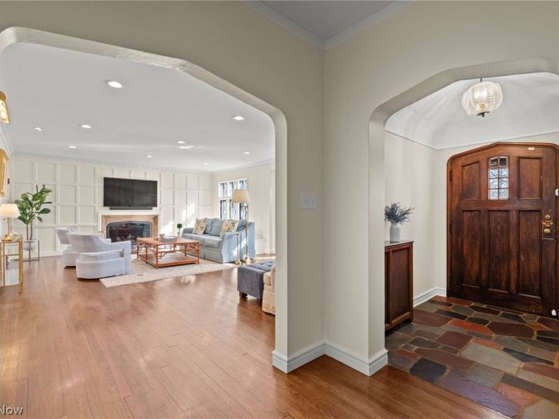 20789 Shaker Boulevard, Shaker Heights, OH 44122 Photo 5