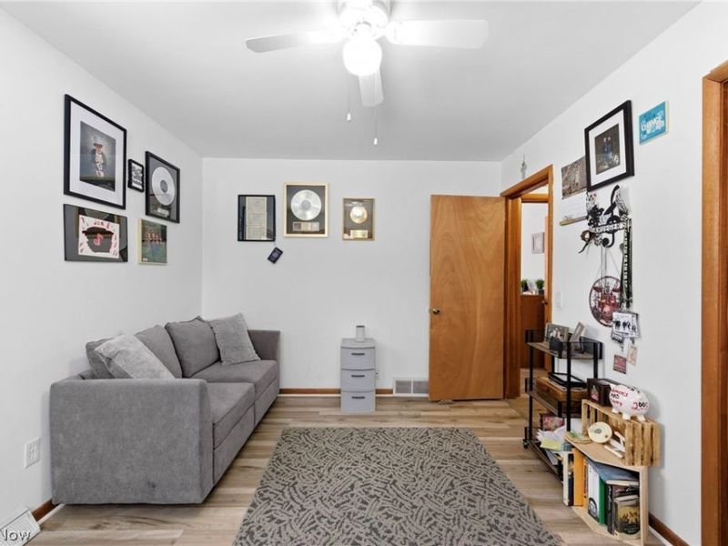 18158 Cook Avenue, Strongsville, OH 44136 Photo 17