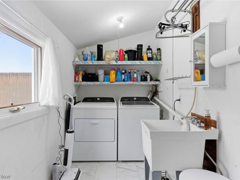 18158 Cook Avenue, Strongsville, OH 44136 Photo 18