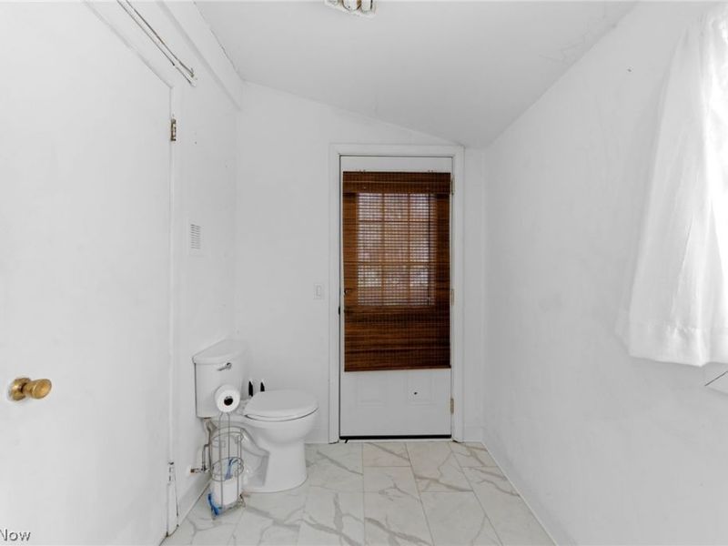 18158 Cook Avenue, Strongsville, OH 44136 Photo 19