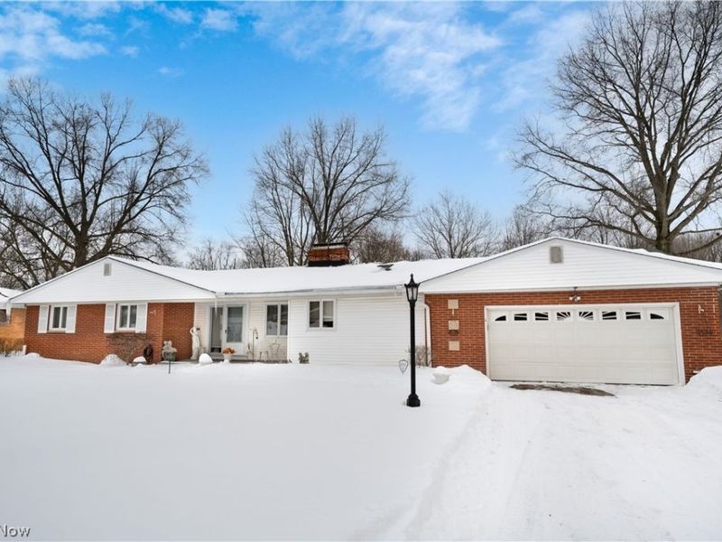 2631 Windy Hill Drive, Pepper Pike, OH 44124 Photo 2