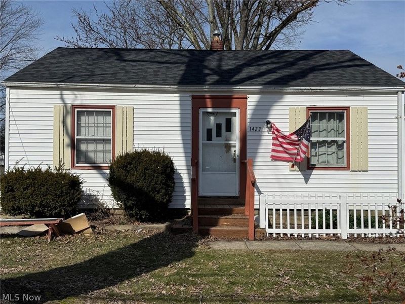 1423 Falls Avenue, Cuyahoga Falls, OH 44223 Photo 1