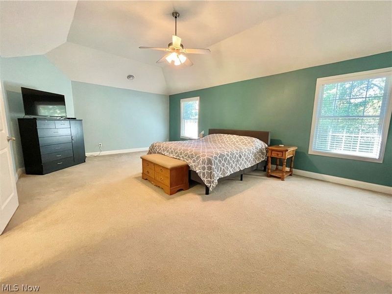 5558 Hollythorn Drive, Brecksville, OH 44141 Photo 13