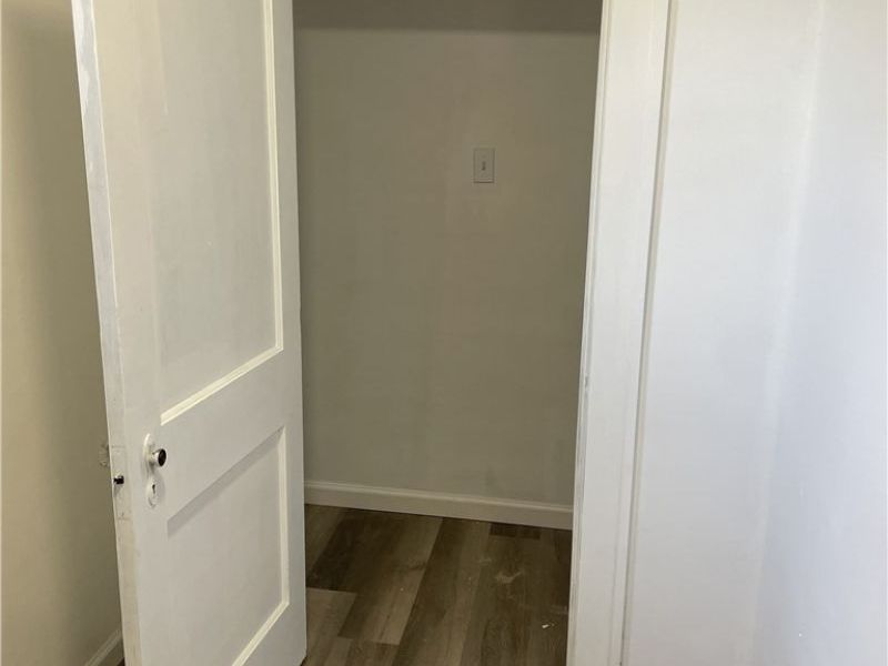 124 E midlothian, Youngstown, OH 44507 Photo 17