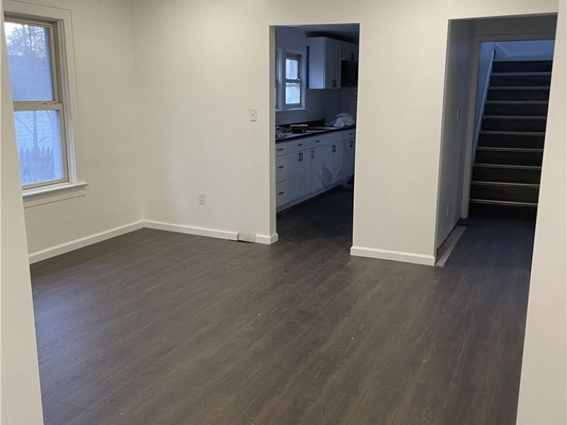 124 E midlothian, Youngstown, OH 44507 Photo 5