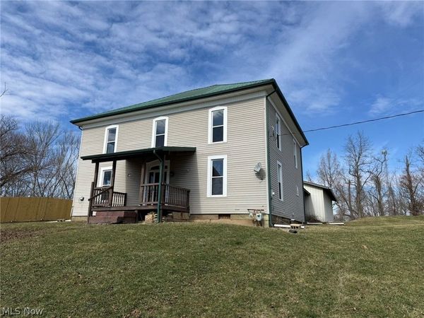 23033 Cadiz Road, Freeport, OH 43973