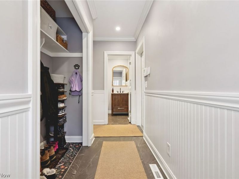 2506 Guilford Road, Cleveland Heights, OH 44118 Photo 21