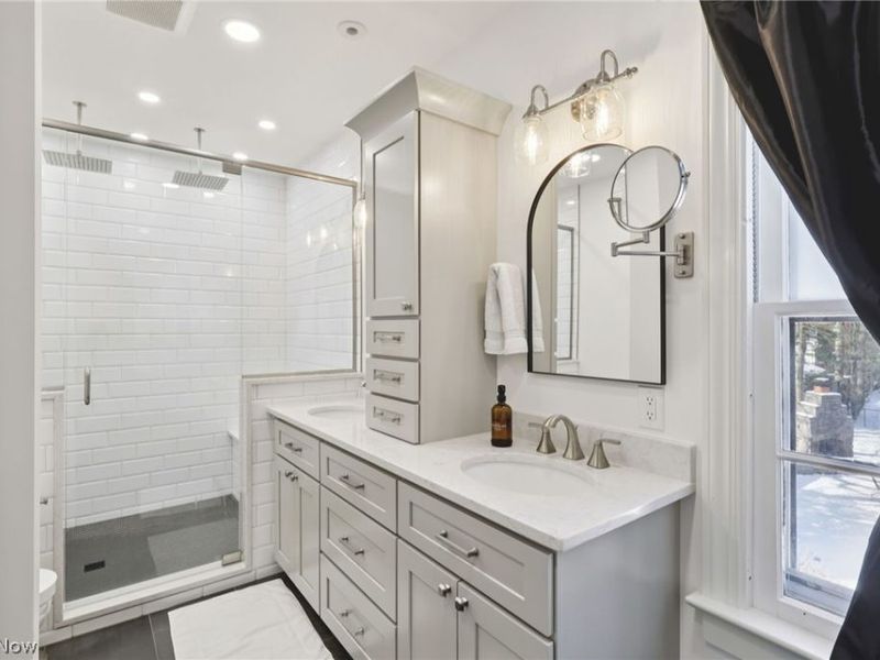 2506 Guilford Road, Cleveland Heights, OH 44118 Photo 27