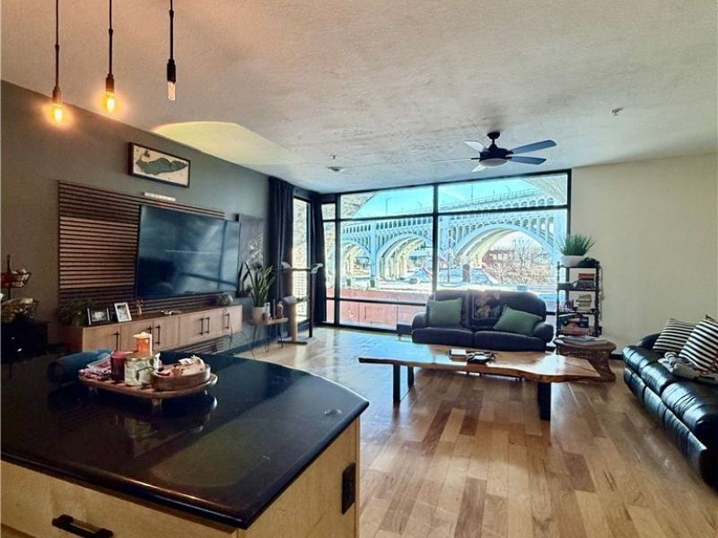 1237 Washington Avenue, Unit 402, Cleveland, OH 44113 Photo 10