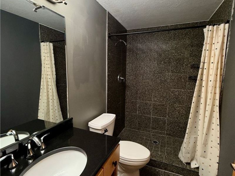 1237 Washington Avenue, Unit 402, Cleveland, OH 44113 Photo 12