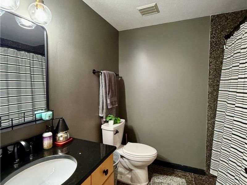 1237 Washington Avenue, Unit 402, Cleveland, OH 44113 Photo 14