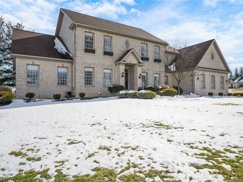 6199 Highland Green Drive, Medina, OH 44256 Photo 3