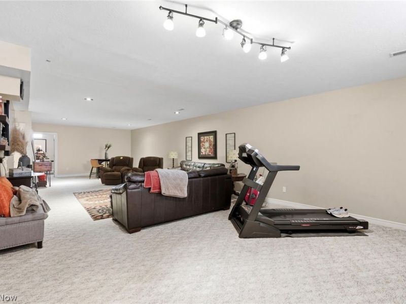 6199 Highland Green Drive, Medina, OH 44256 Photo 39