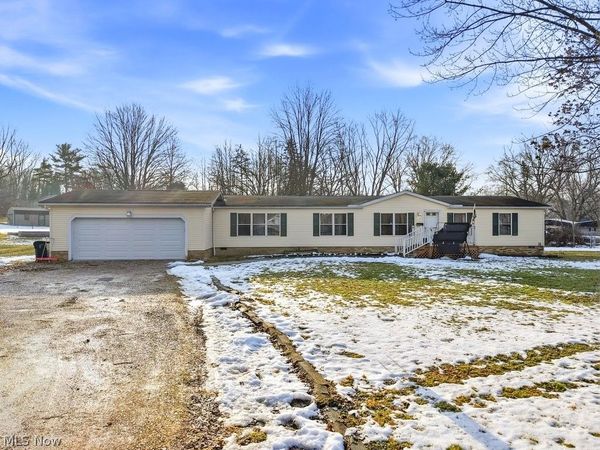 3228 Carper Avenue, Akron, OH 44312