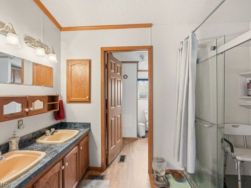 3228 Carper Avenue, Akron, OH 44312 Photo 8