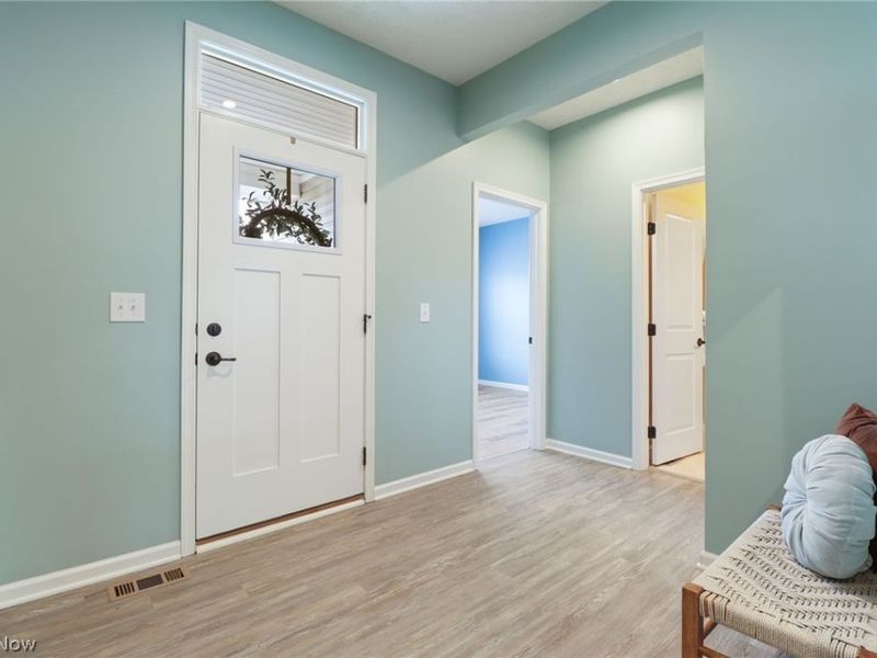 36559 Stockport Mill Drive, North Ridgeville, OH 44039 Photo 4