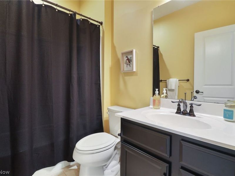 36559 Stockport Mill Drive, North Ridgeville, OH 44039 Photo 7