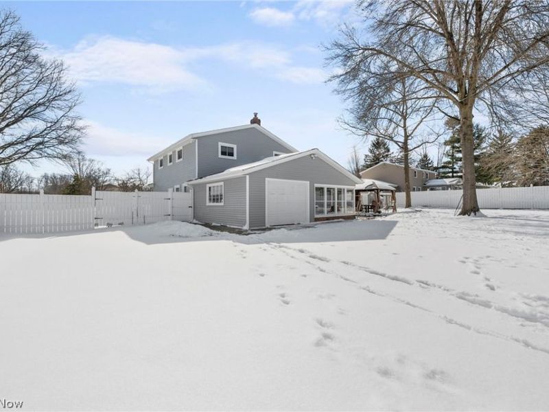 3520 Ridge Park Drive, Broadview Heights, OH 44147 Photo 4