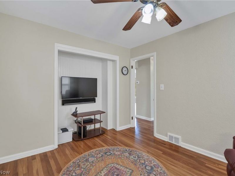 4892 West Park, Fairview Park, OH 44126 Photo 20