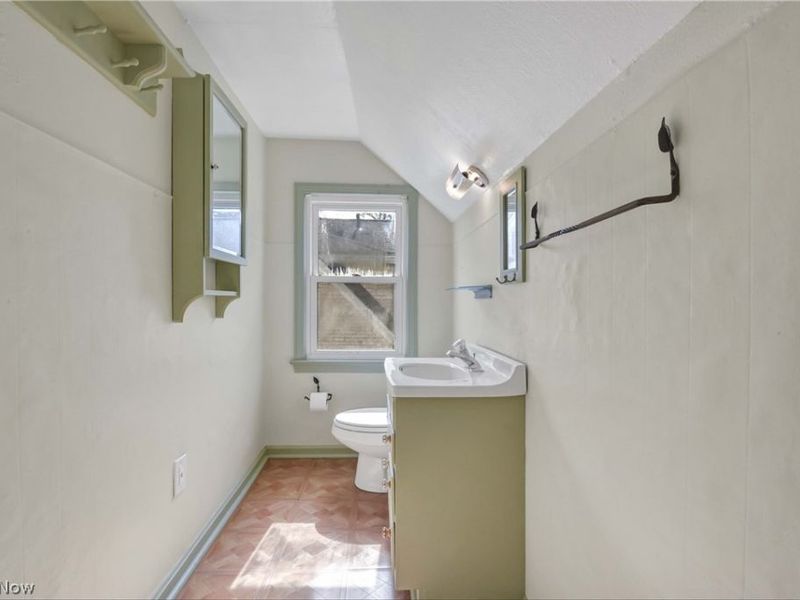 4892 West Park, Fairview Park, OH 44126 Photo 31