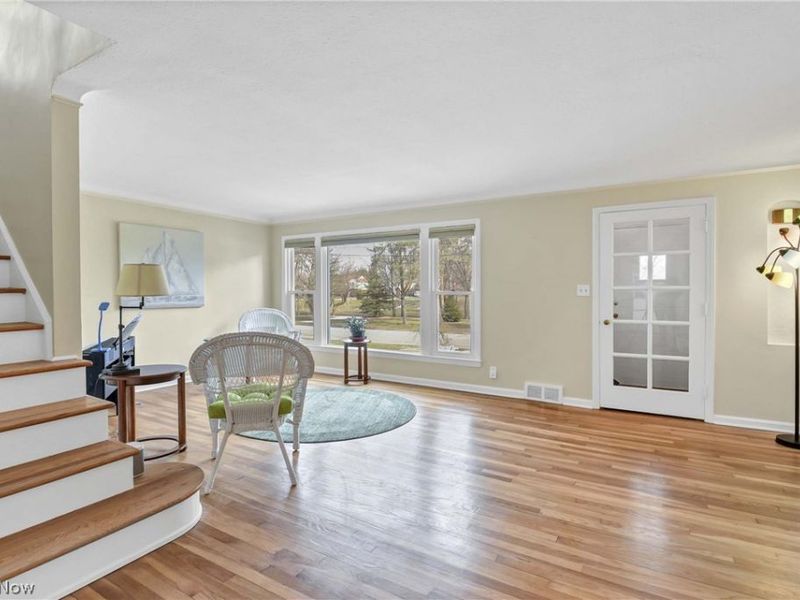 4892 West Park, Fairview Park, OH 44126 Photo 4