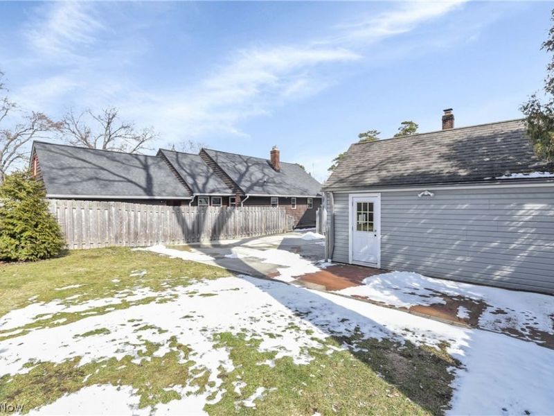 4892 West Park, Fairview Park, OH 44126 Photo 44