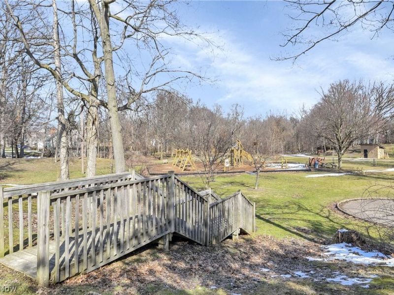 4892 West Park, Fairview Park, OH 44126 Photo 49