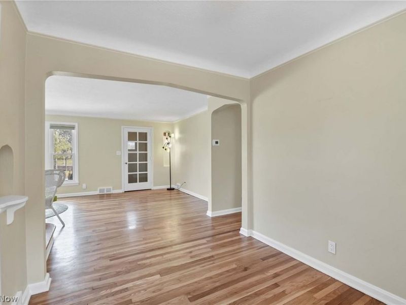 4892 West Park, Fairview Park, OH 44126 Photo 9