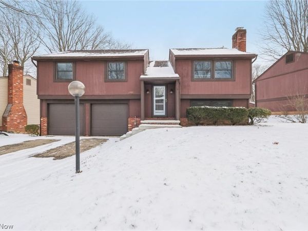 1745 Oak Trail Street NE, Massillon, OH 44646