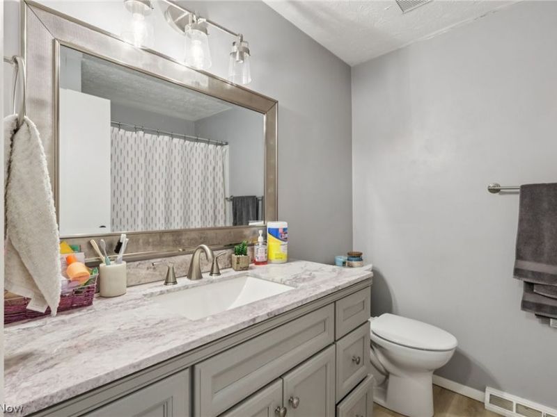 1745 Oak Trail Street NE, Massillon, OH 44646 Photo 16