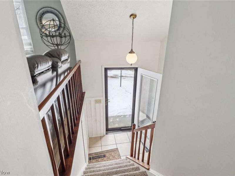 1745 Oak Trail Street NE, Massillon, OH 44646 Photo 2