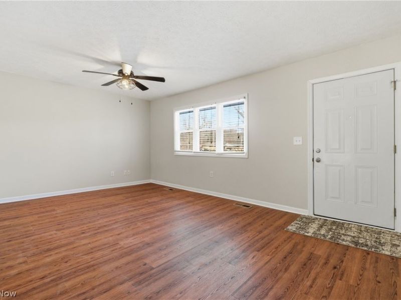 1480 Forestview Drive, Vermilion, OH 44089 Photo 4