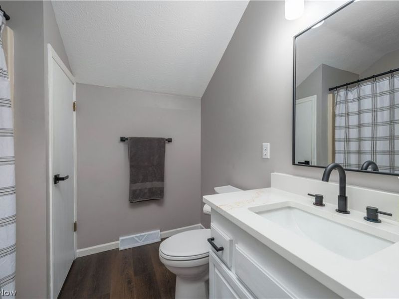 219 Bridgeport Drive, Elyria, OH 44035 Photo 30