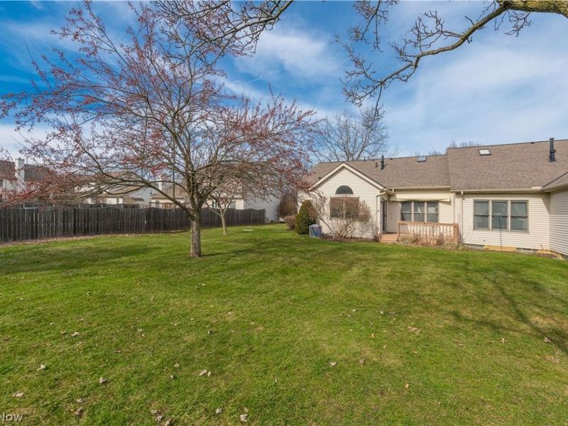 219 Bridgeport Drive, Elyria, OH 44035 Photo 37