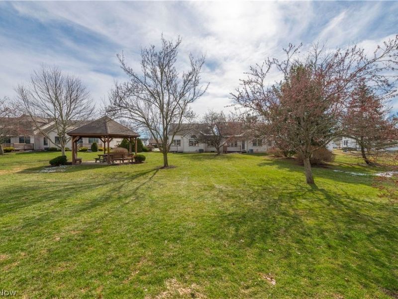 219 Bridgeport Drive, Elyria, OH 44035 Photo 39