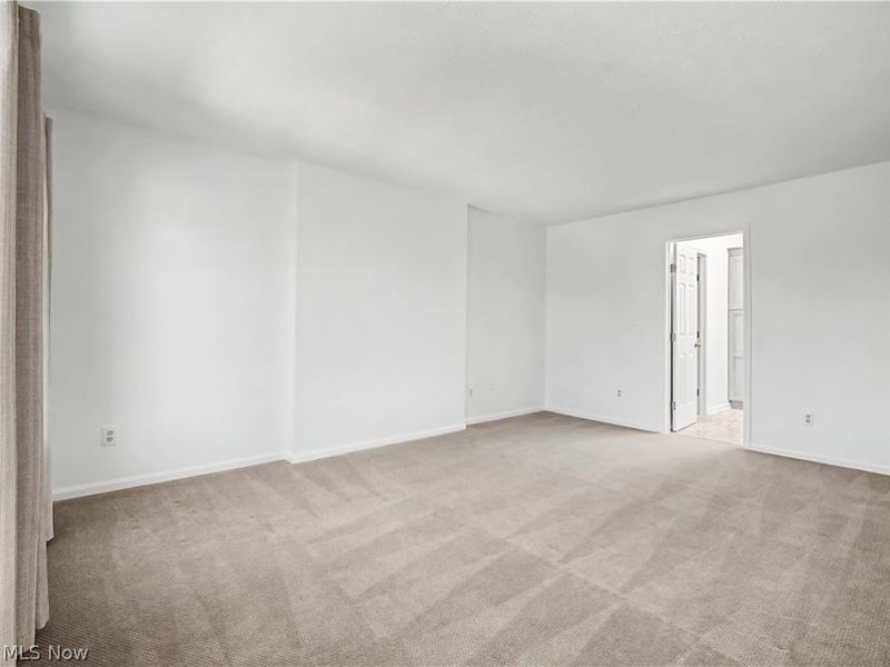 121 Cliffside Commons Drive, Rocky River, OH 44116 Photo 22