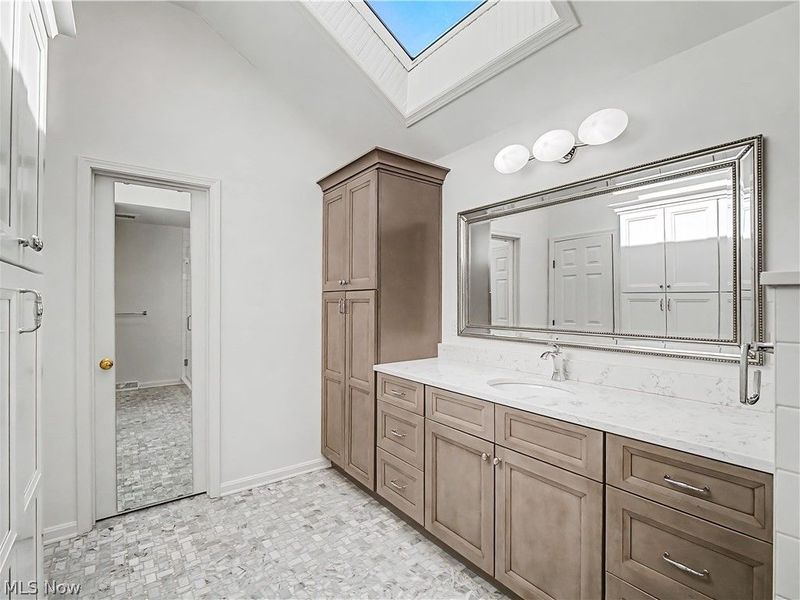 121 Cliffside Commons Drive, Rocky River, OH 44116 Photo 26