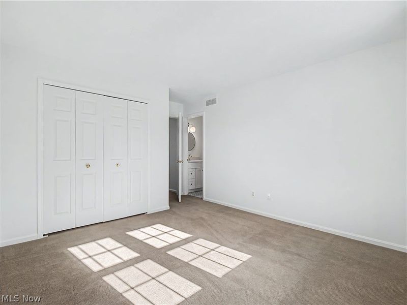 121 Cliffside Commons Drive, Rocky River, OH 44116 Photo 28