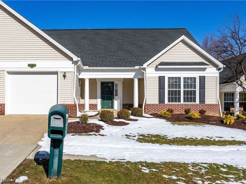 12770 Doula Lane, North Royalton, OH 44133 Photo 2