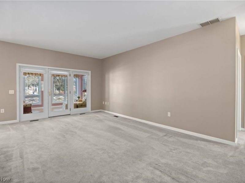 12770 Doula Lane, North Royalton, OH 44133 Photo 5