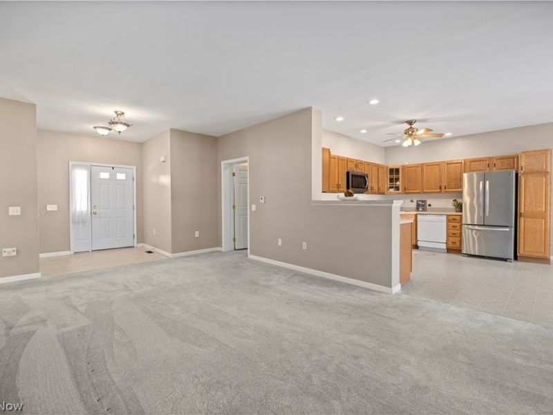 12770 Doula Lane, North Royalton, OH 44133 Photo 6