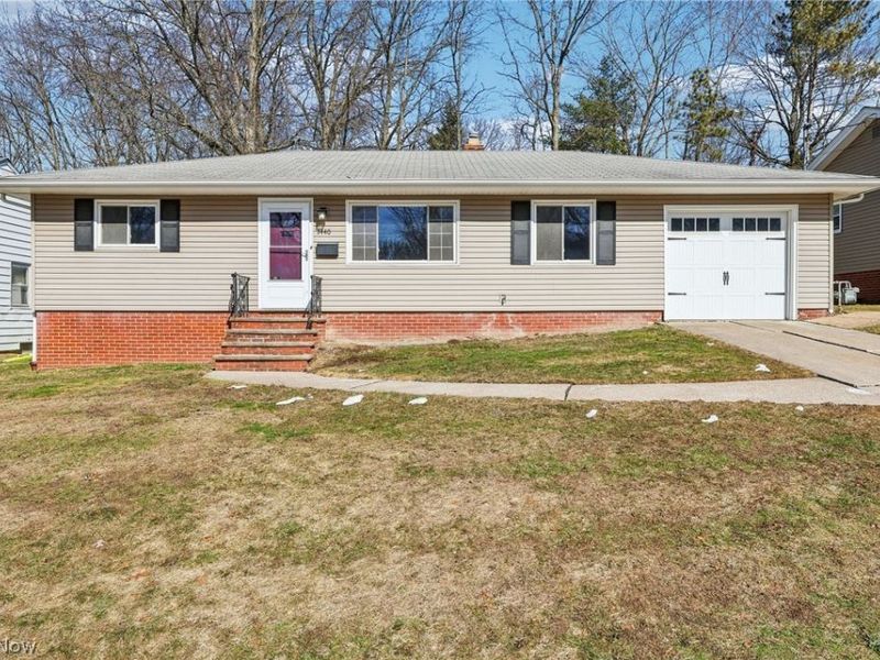 3440 Winthrop Drive, Parma, OH 44134 Photo 1