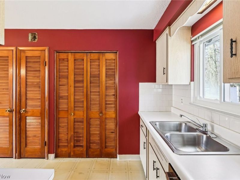 3440 Winthrop Drive, Parma, OH 44134 Photo 15