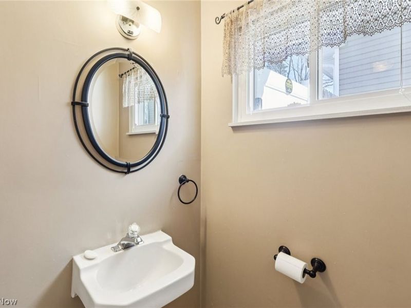 3440 Winthrop Drive, Parma, OH 44134 Photo 18