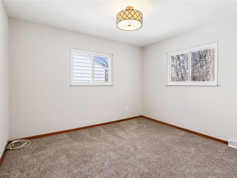 3440 Winthrop Drive, Parma, OH 44134 Photo 19