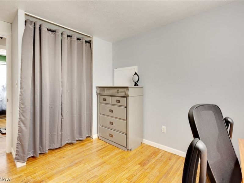 6016 Gilmere Drive, Brook Park, OH 44142 Photo 17