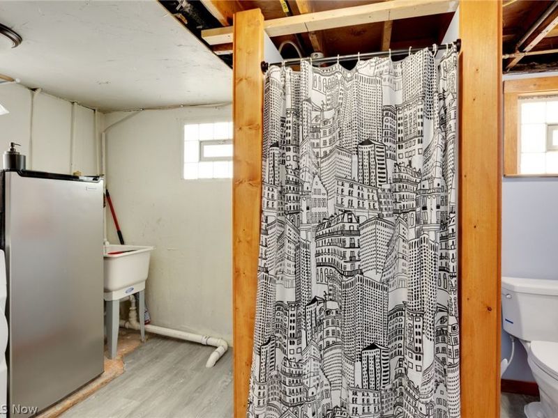 6016 Gilmere Drive, Brook Park, OH 44142 Photo 25