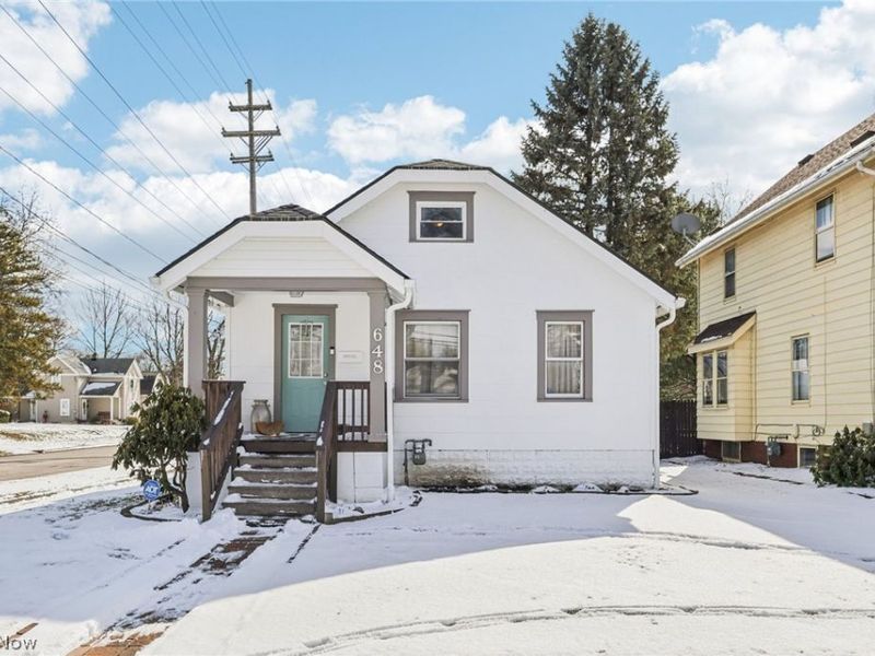 648 Myrtle Avenue, Cuyahoga Falls, OH 44221 Photo 1